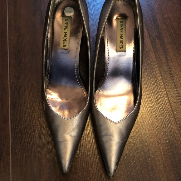 STEVE MADDEN Kitten Heel - Picture 3 of 8